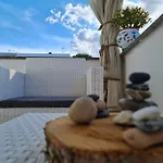 Apartament Tra Sole, Mare E Natura