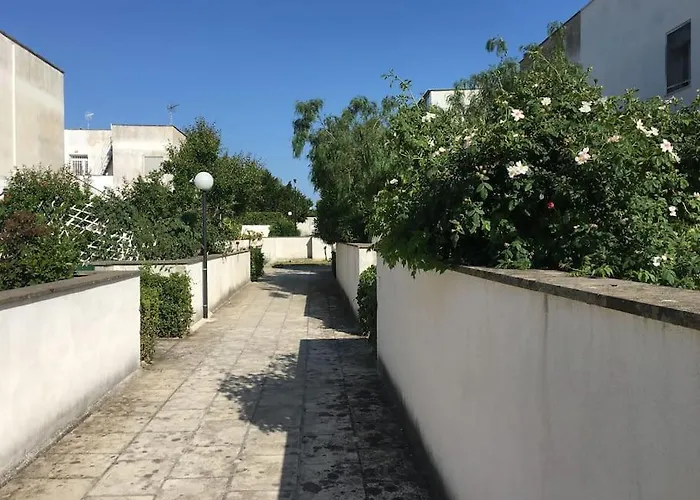 Tra Sole, Mare E Natura